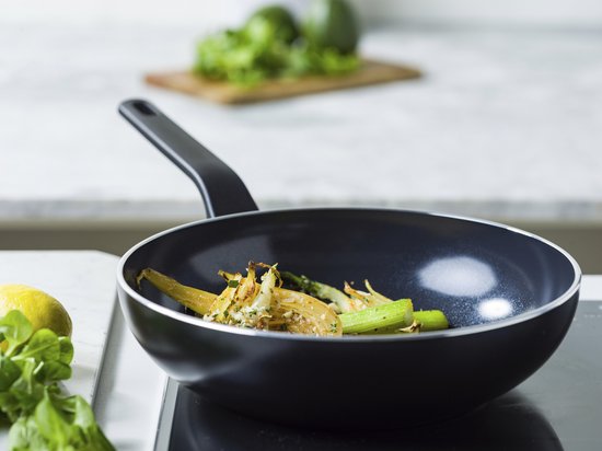 Greenpan Essence Wok met Keramische Antikleeflaag - 28cm